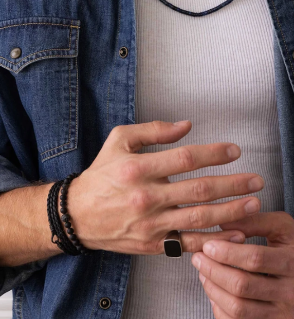 Nialaya MEN'S WRISTBAND WITH MATTE ONYX & BLACK CZ DIAMOND