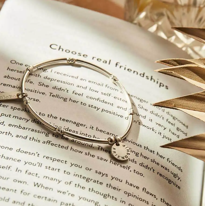 ChloBo Mini Noodle Sparkle Rice Friendship Disc Bracelet