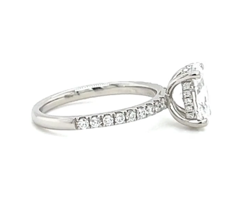 CERTIFIED PLATINUM OVAL DIAMOND HIDDEN HALO AND DIAMOND BAND ENGAGEMENT RING 1.25ct