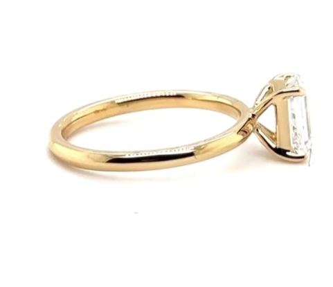 CERTIFIED 18ct YELLOW GOLD LAB GROWN DIAMOND EMERALD CUT ENGAGEMENT RING 1.00ct