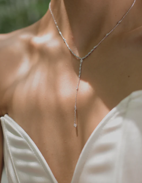 CARAT LONDON CALLUNA NECKLACE WHITE GOLD PLATED