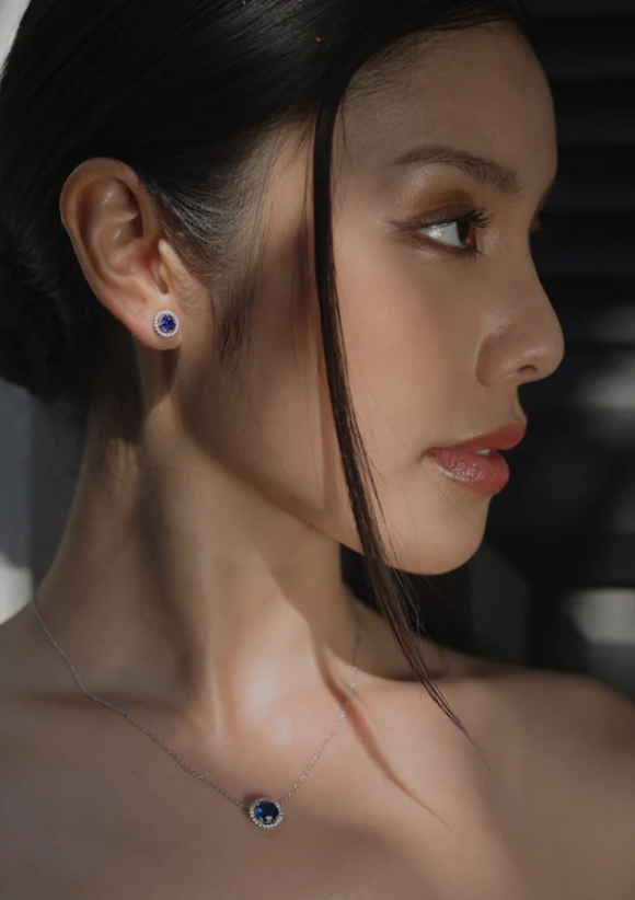 CARAT LONDON GWEN SAPPHIRE BLUE STUDS WHITE GOLD PLATED