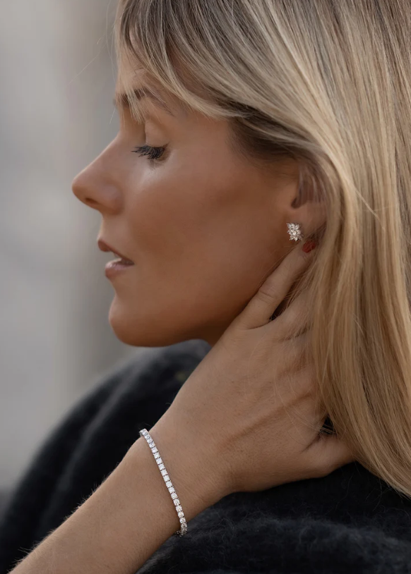 CARAT LONDON FRANCINE ROUND TENNIS BRACELET WHITE GOLD PLATED