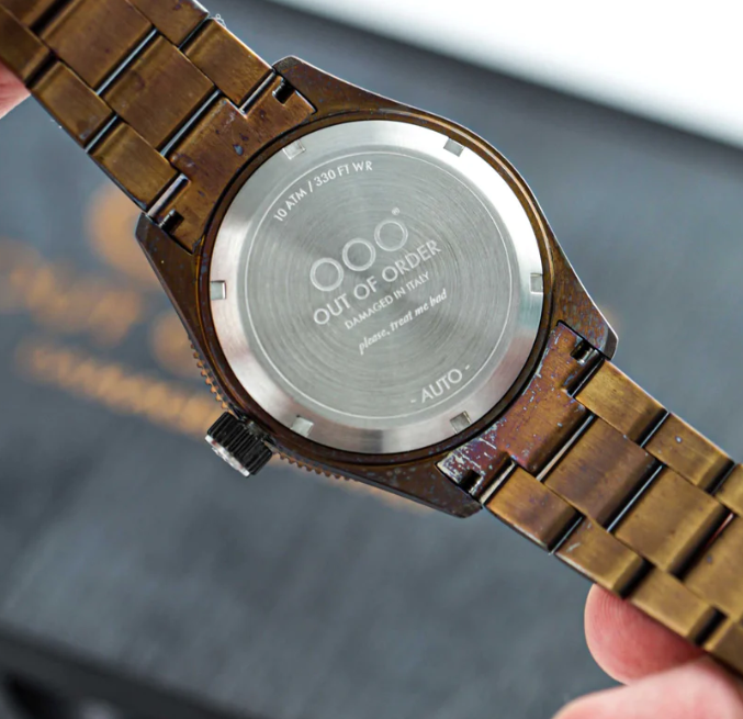 OUT OF ORDER WATCH BLACK AUTO 2.0