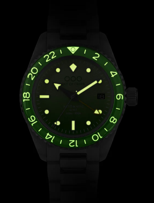 OUT OF ORDER WATCH MIDORI AUTOMATIC GMT - ULTRA BRUSHED