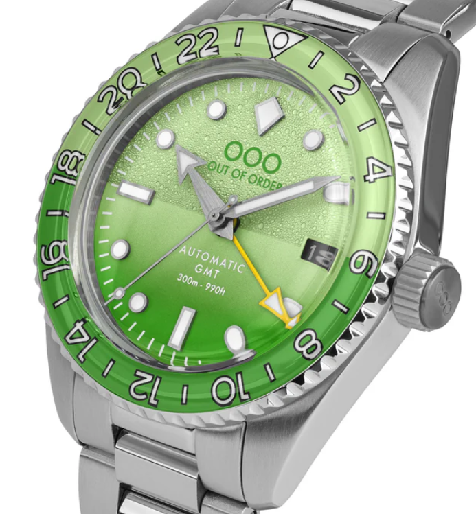 OUT OF ORDER WATCH MIDORI AUTOMATIC GMT - ULTRA BRUSHED