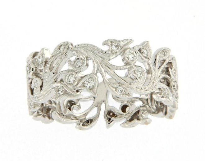 UNGAR & UNGAR Orchid Spray Ring 18ct White gold and Diamond