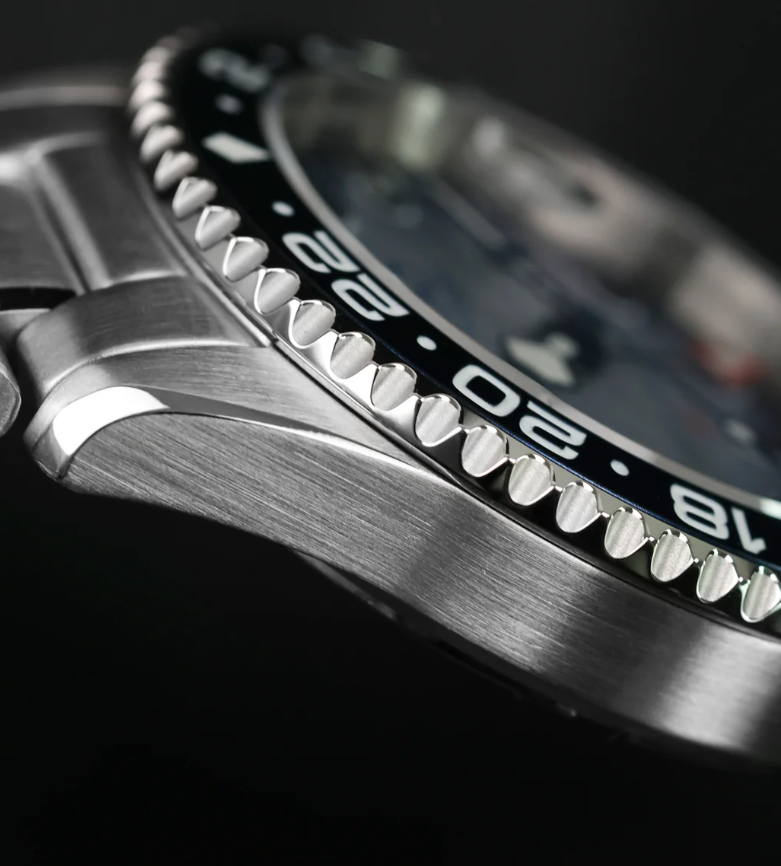OUT OF ORDER WATCH CASANOVA GMT | LONDON BIG BEN - ULTRA BRUSHED