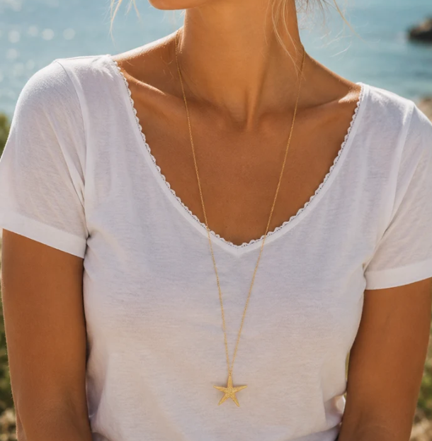 Catherine Zoraida Gold Starfish pendant