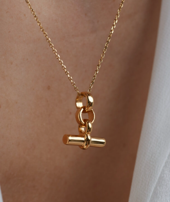 Tilly Sveaas Mini Gold T-Bar On Trace Chain