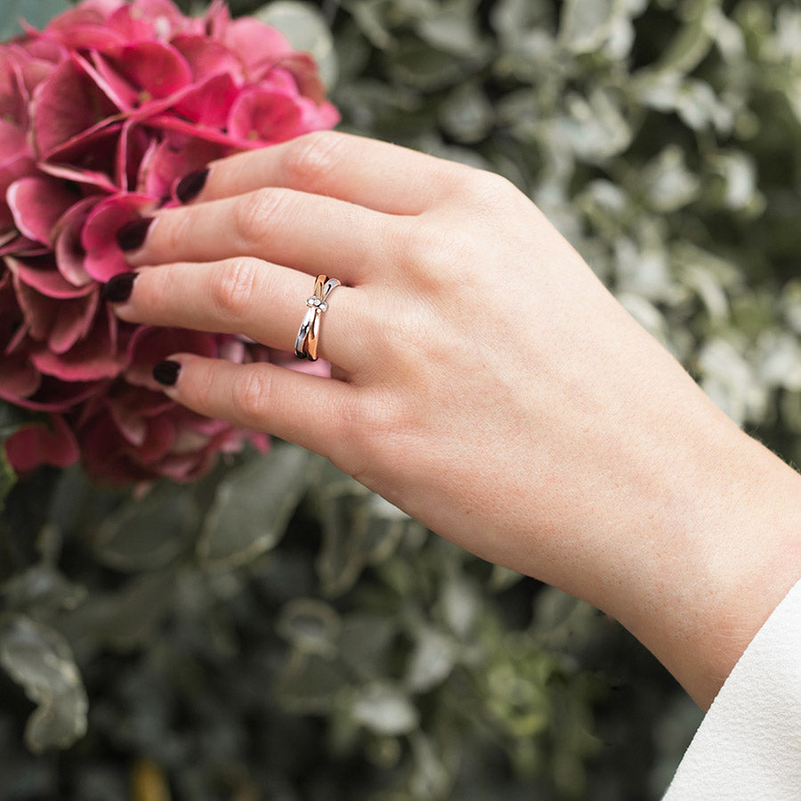 Hot Diamonds Eternity Silver & Rose Gold Vermeil Interlocking Ring | DR112 | by Hooper Bolton