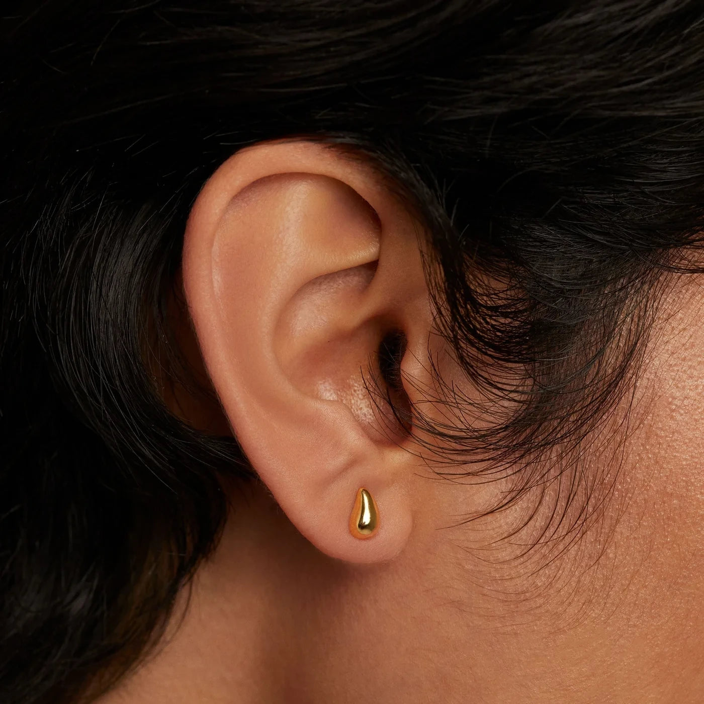 PDPAOLA | Drop Earrings | AR01-800 | designer earrings by Hooper Bolton