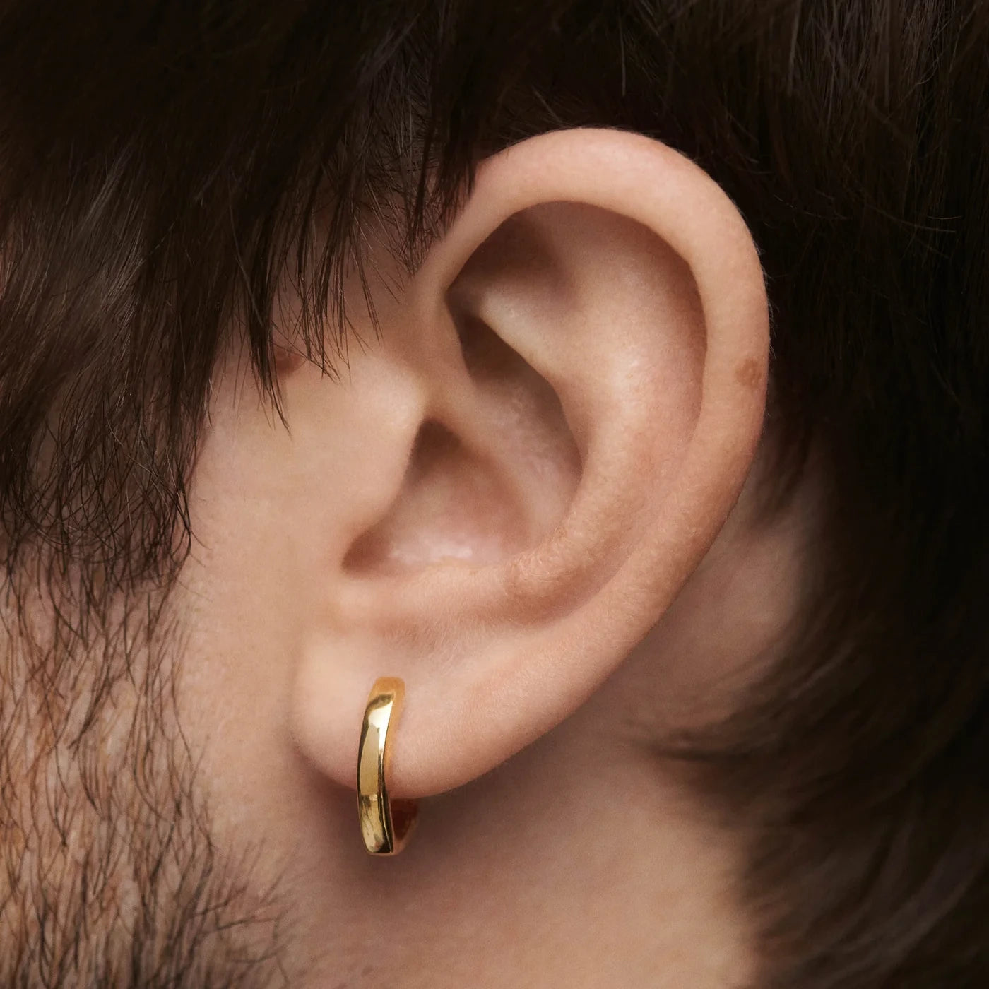PDPAOLA | Duke Hoops Earrings | AR01-A16 | designer earrings by Hooper Bolton