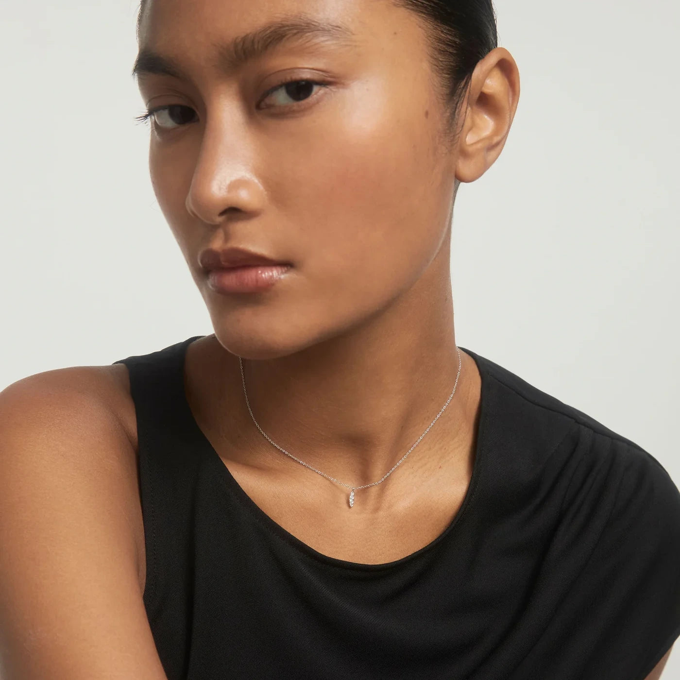 Gala Silver Necklace