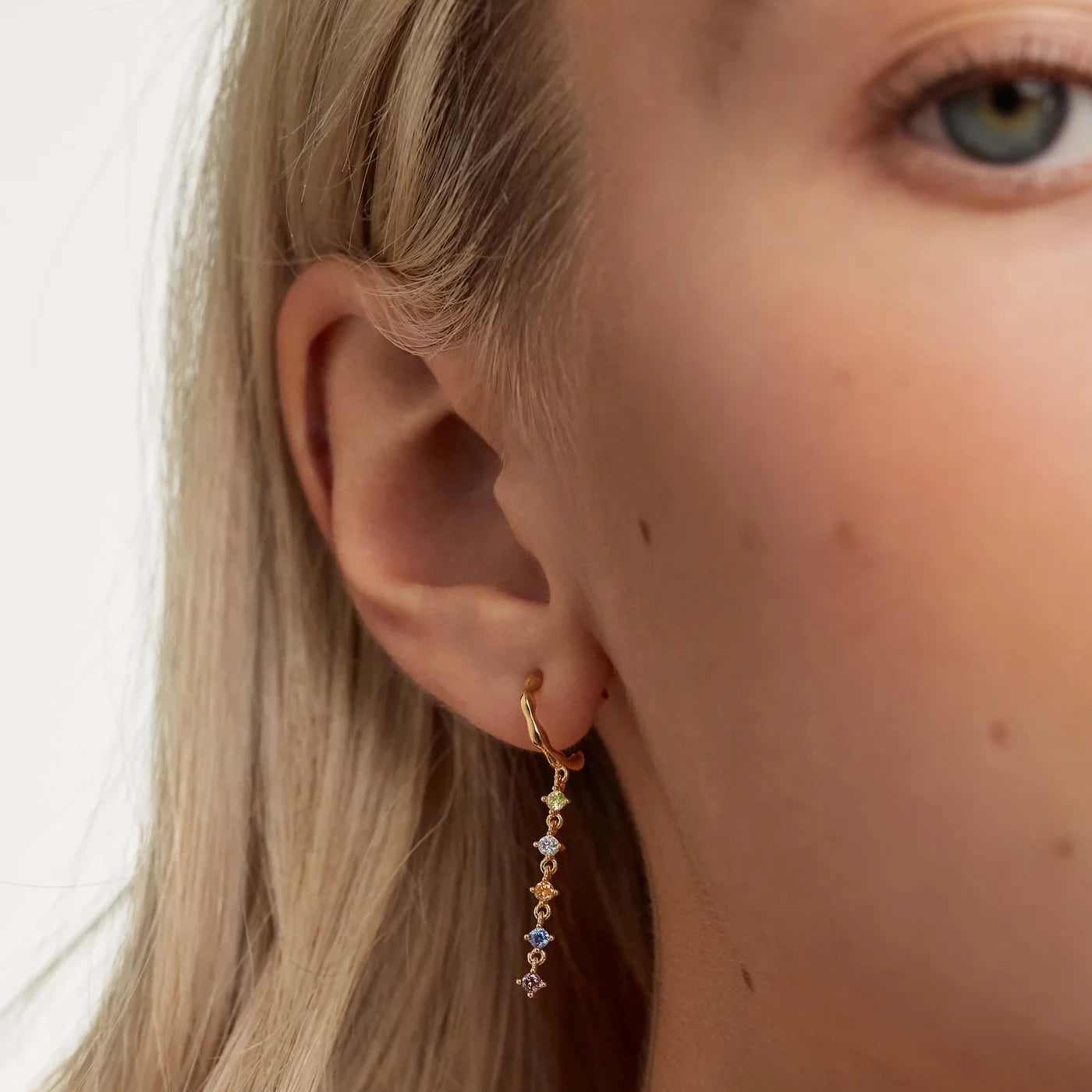 PDPAOLA | Sage Earrings | AR01-303 | designer earrings by Hooper Bolton