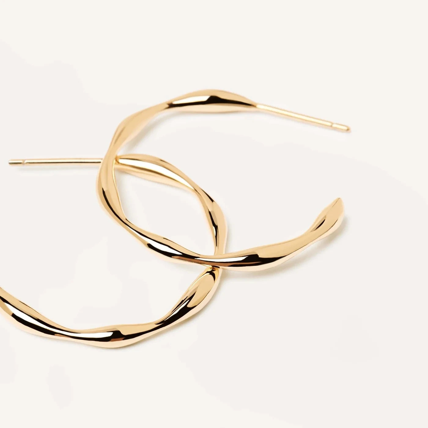 PDPAOLA | Vanilla Earrings | AR01-306 | designer earrings by Hooper Bolton