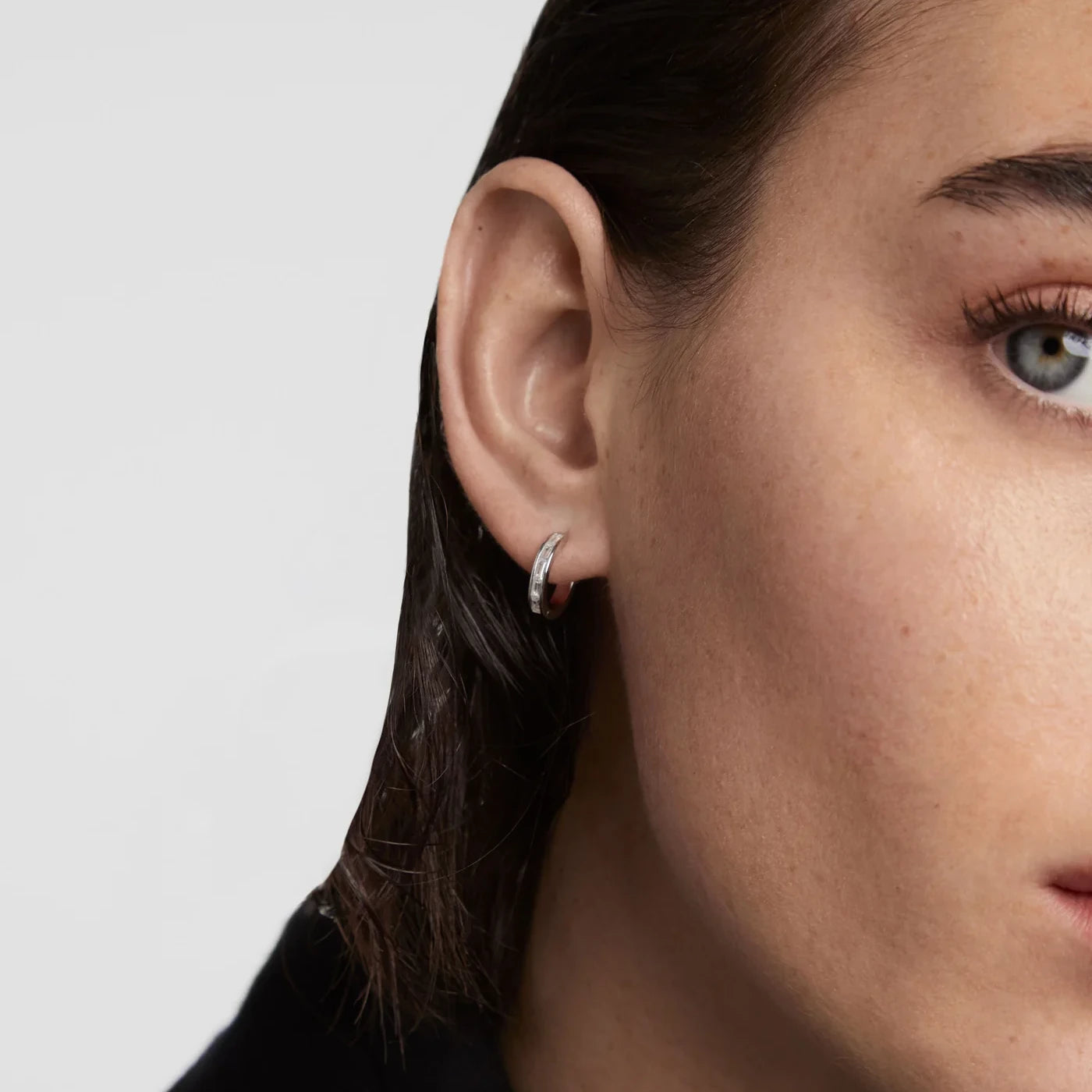 PDPAOLA | Viena Silver Hoops Earrings | AR02-960 | designer earrings by Hooper Bolton