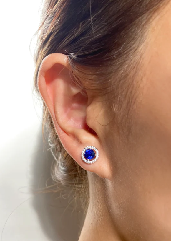 CARAT LONDON GWEN SAPPHIRE BLUE STUDS WHITE GOLD PLATED