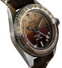 Load image into Gallery viewer, OUT OF ORDER WATCH IRISH COFFEE AUTOMATIC GMT
