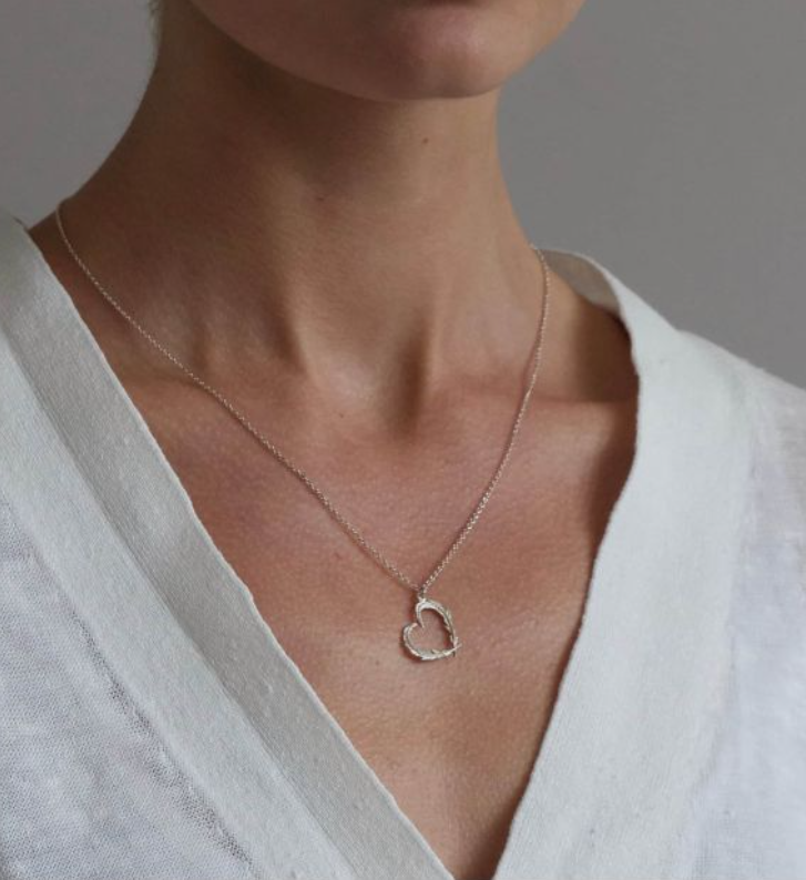Alex Monroe - Delicate Feather Heart Necklace