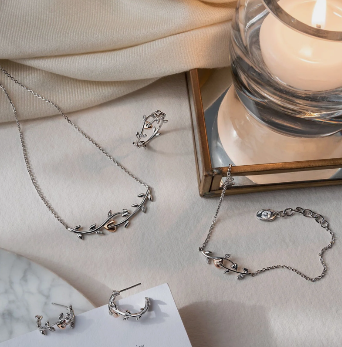Clogau Tree of Life® Sterling Silver Vine Necklace with Topaz