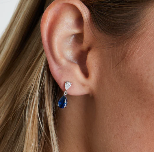 CARAT LONDON Arabella Baby Earrings Sapphire Sterling Silver