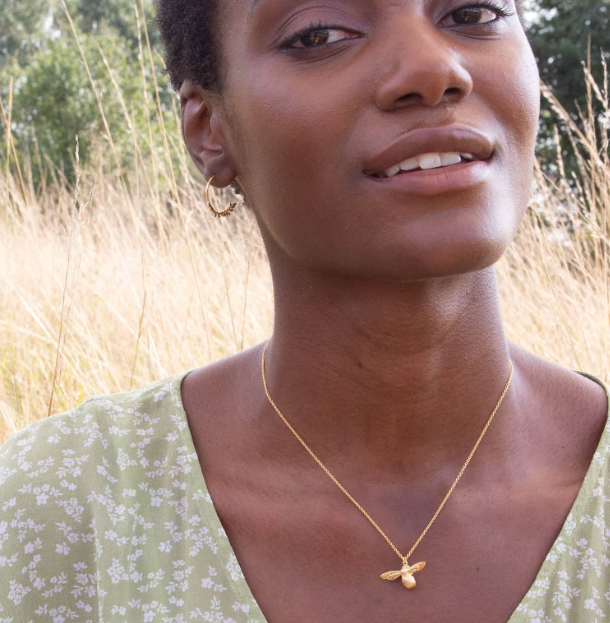 Alex Monroe - Baby Bee Necklace - 18ct Solid Gold