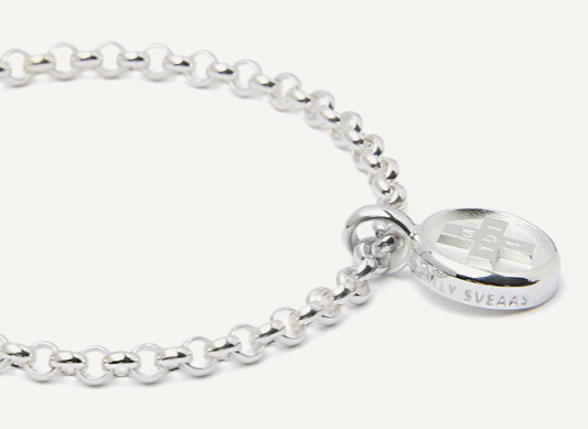 Tilly Sveaas Small Silver Moi + Toi Disc on Belcher Bracelet