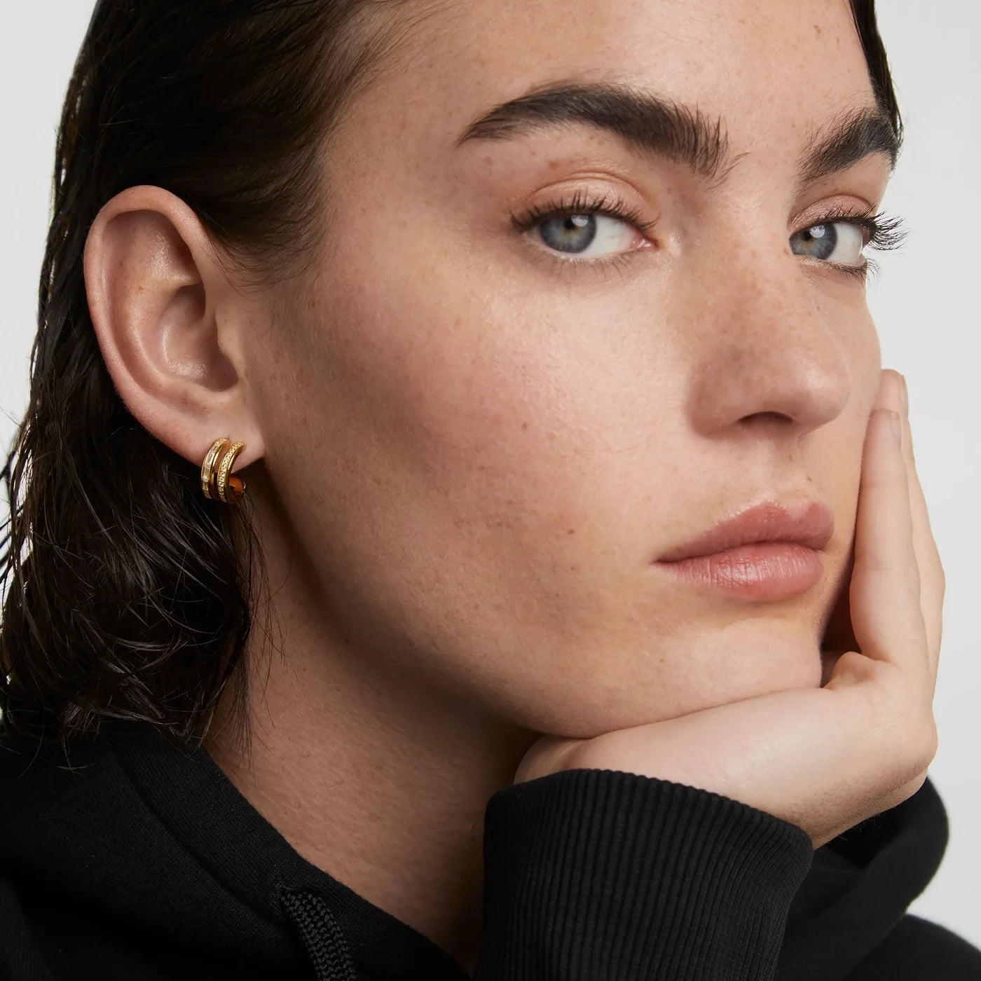 PDPAOLA | Bianca Double Band Hoops Earrings | AR01-968 | designer earrings by Hooper Bolton