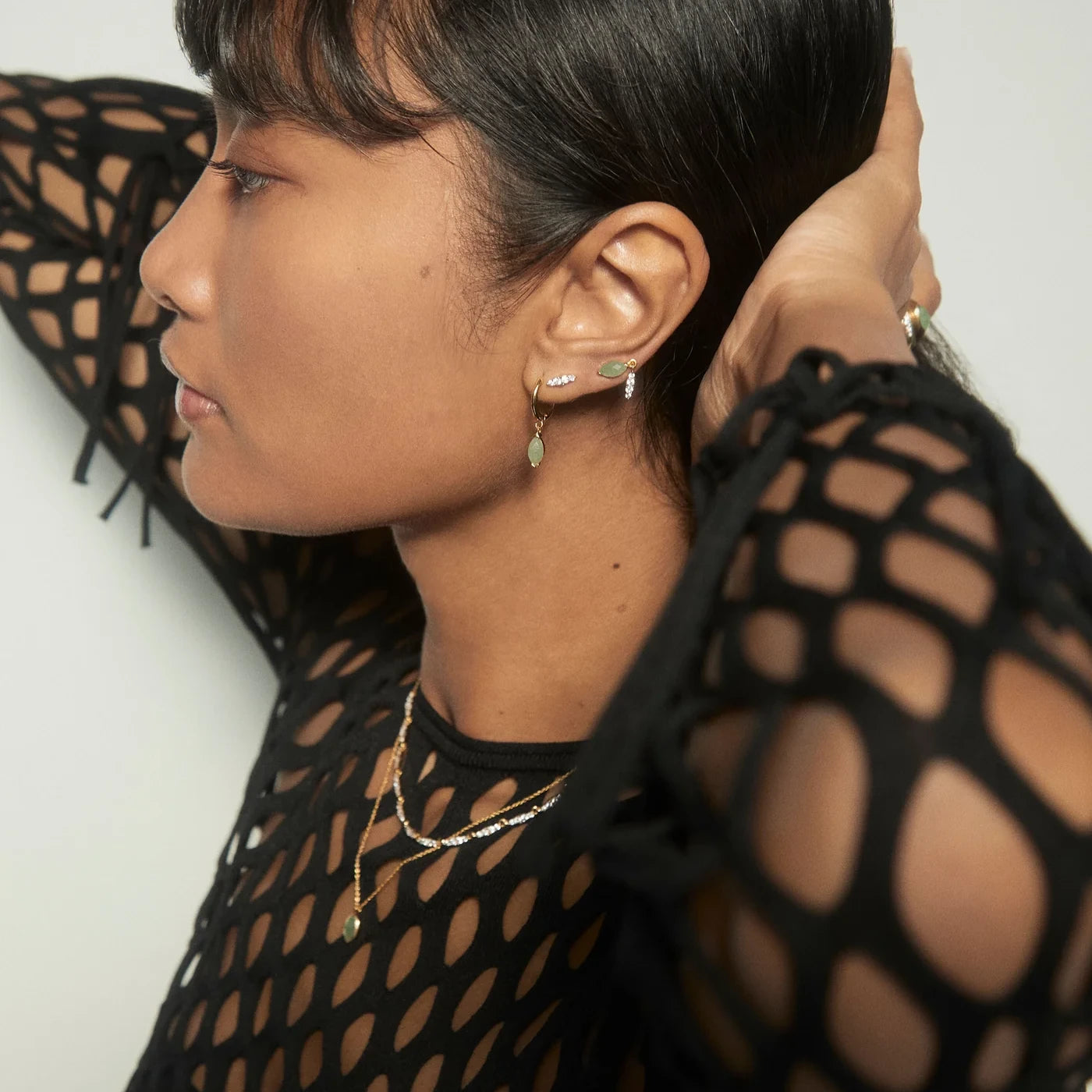 PDPAOLA | Green Aventurine Nomad Hoops Earrings | AR01-A07 | designer earrings by Hooper Bolton
