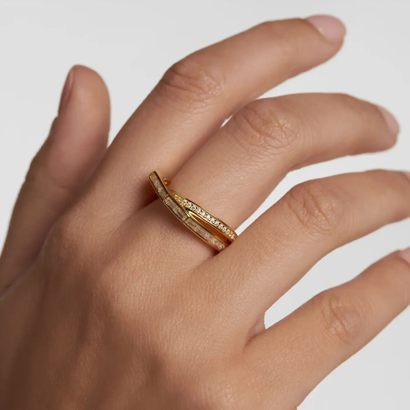PDPAOLA | Olivia Ring | AN01-A10 | designer rings by Hooper Bolton