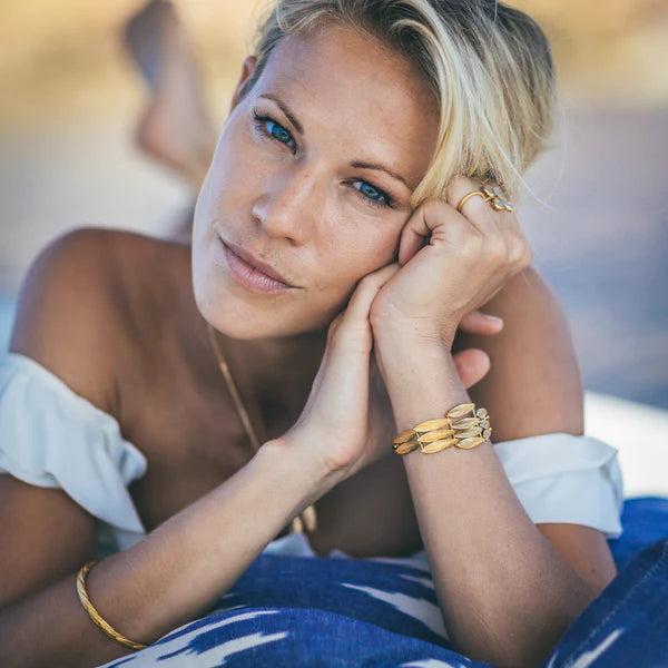 Catherine Zoraida GOLD SPREAD YOUR WINGS BRACELET